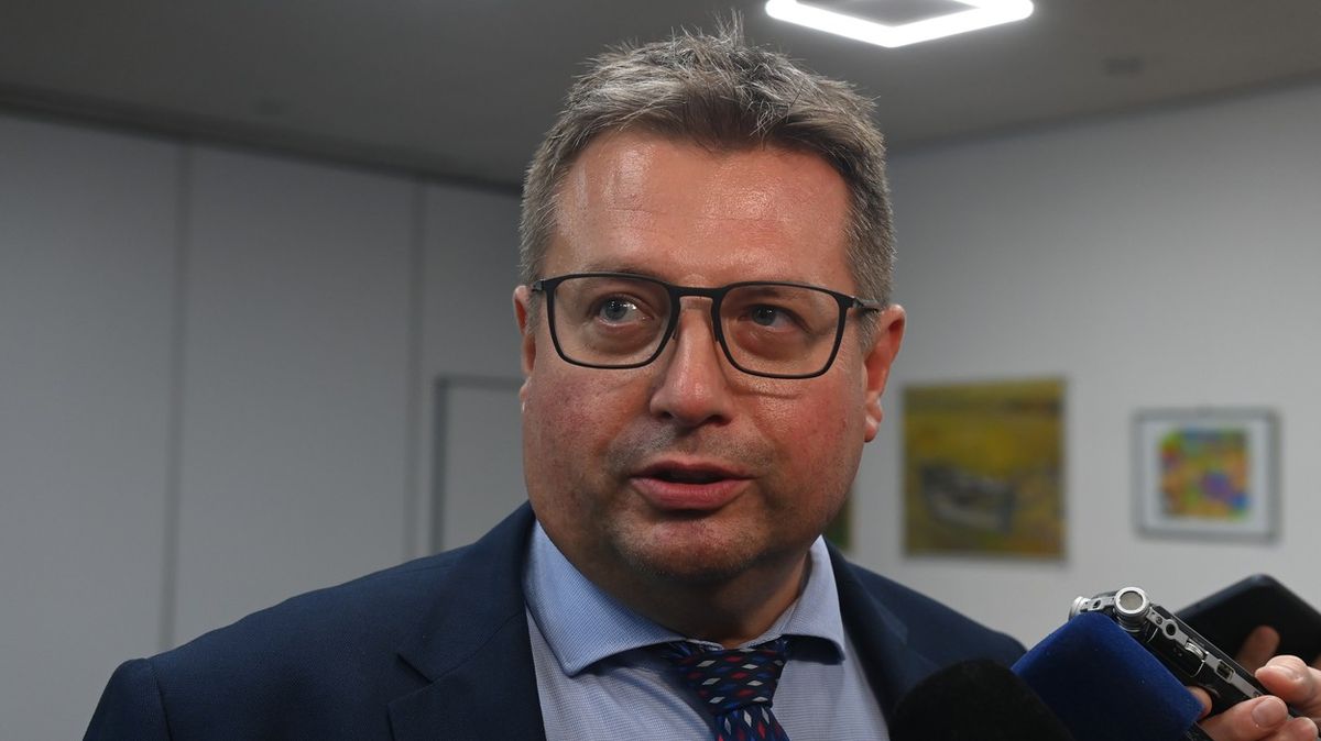 Olomouckým krajským předsedou ODS se stal Major, nahradil obviněného Záchu